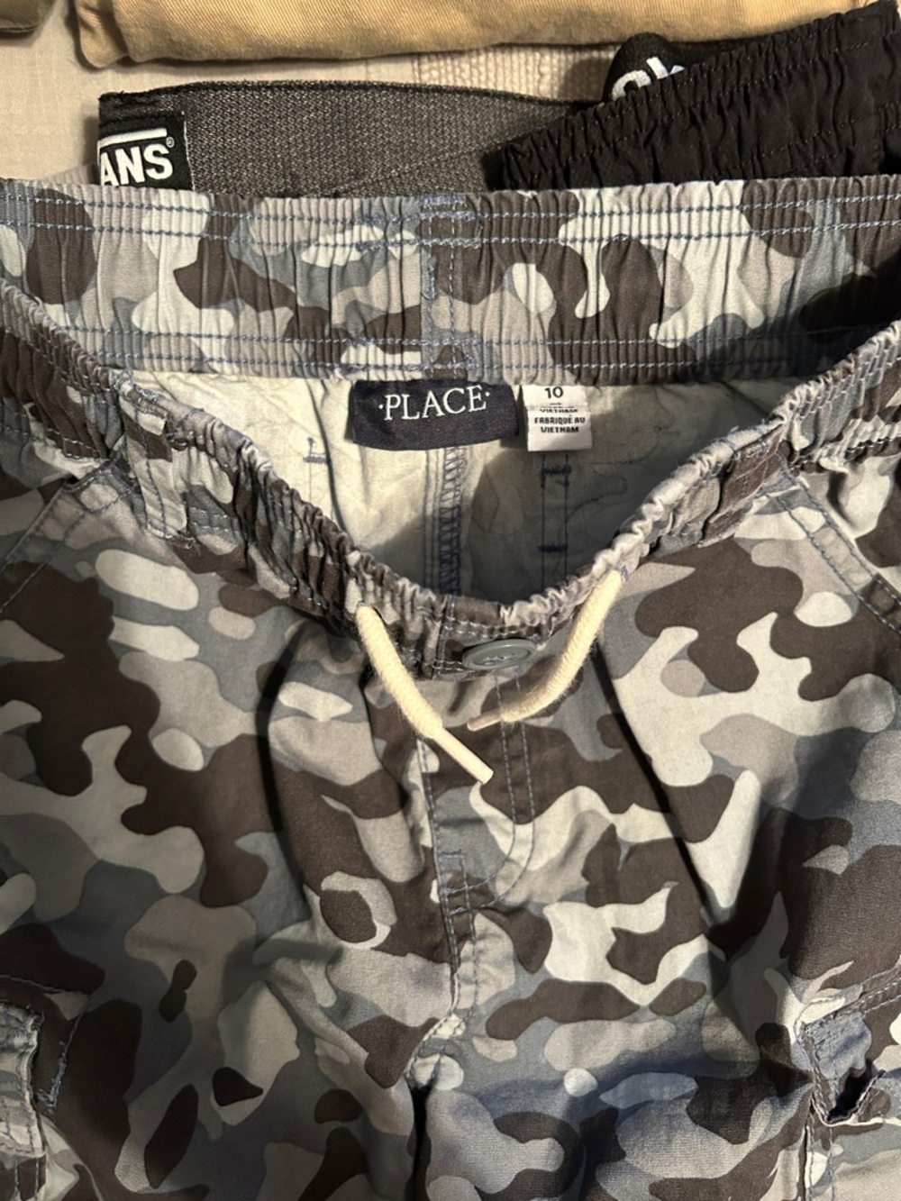 Old Navy Kids Shorts Lot - Red, Black, Gray, Tan, Camo gap Reebok vans 10/12 - Picture 8 of 16